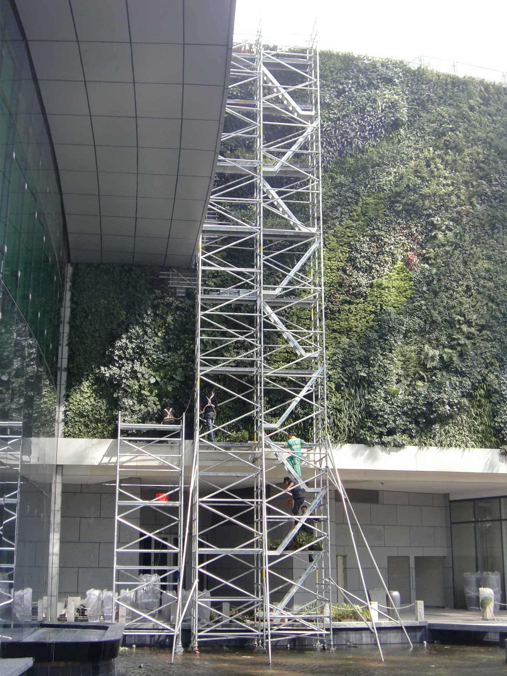 Lightweight easy to install electric lifting scaffold aluminium scaffolding for construction