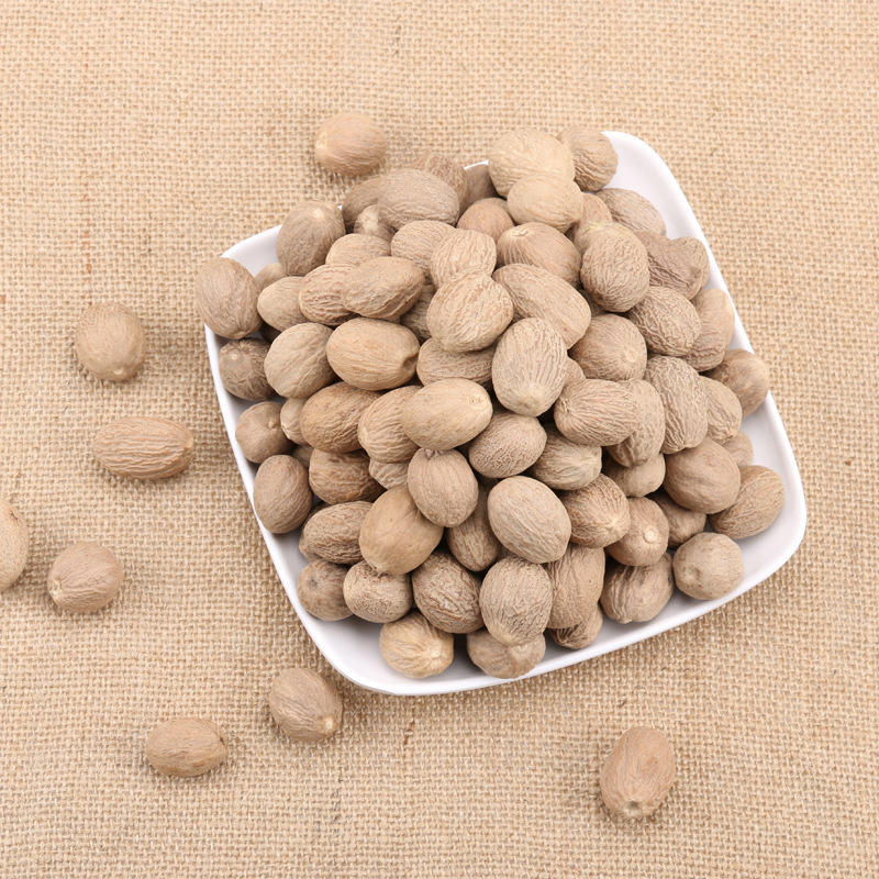 Wholesale price hot selling dried nutmeg/nutmeg price