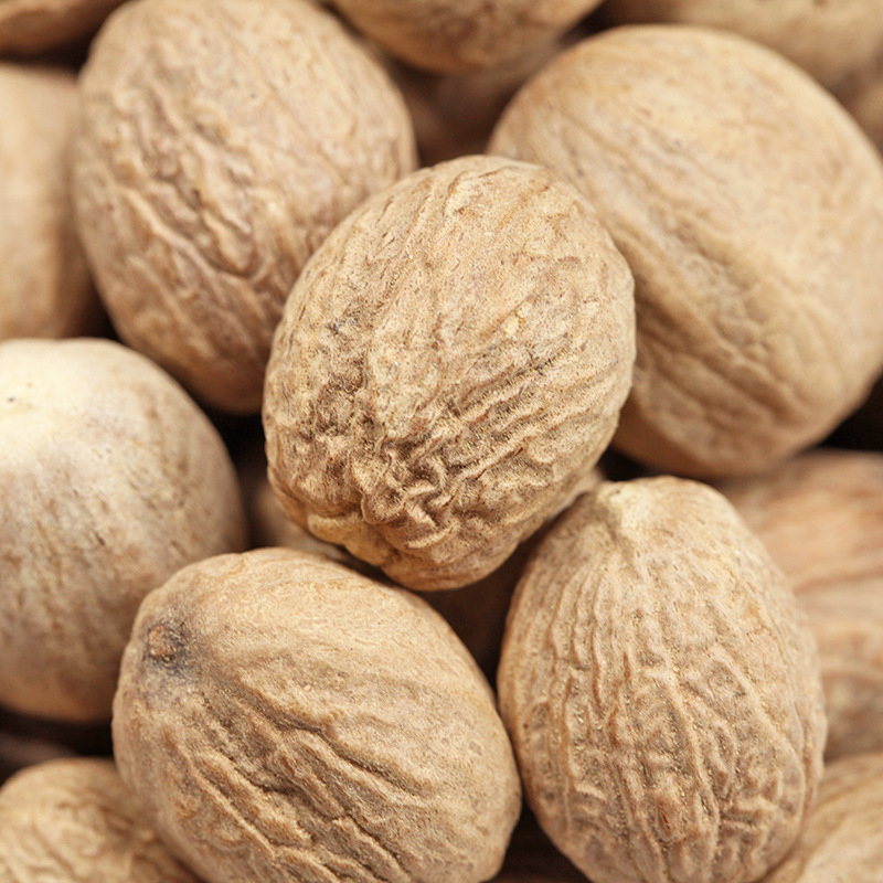 Wholesale price hot selling dried nutmeg/nutmeg price