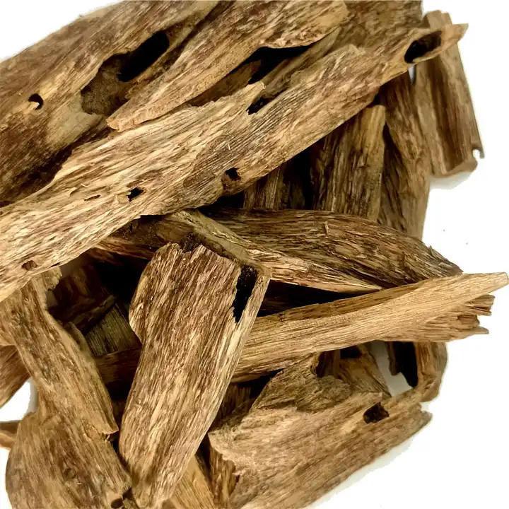 Guangxi Waiwei China Natural Pure Oud Agarwood Chips Grade AA+ Oud Wood from China Oud