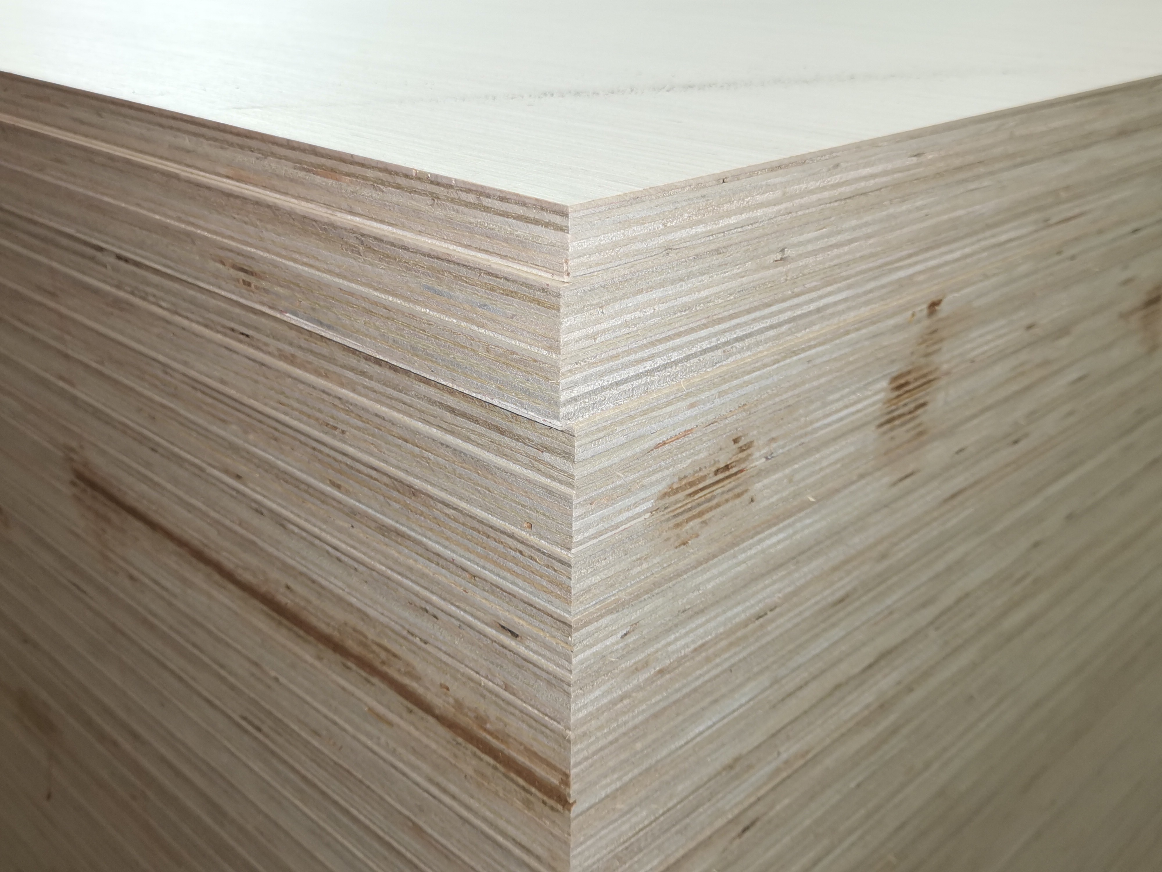 Plywood sheet 5mm 9mm18mm  basswood poplar birch pine laminated veneer commercial plywood sheet for russian vietnam