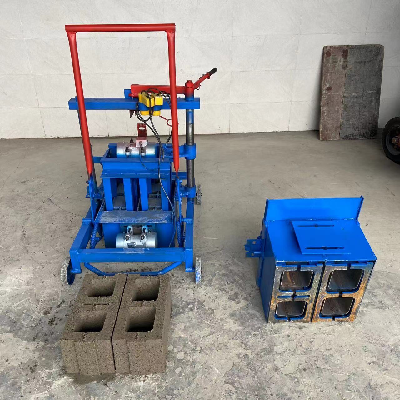 Brick Maker Paving Concrete Mobile Block Making Machinery Plastic Toys Bricks Lego Making Machine