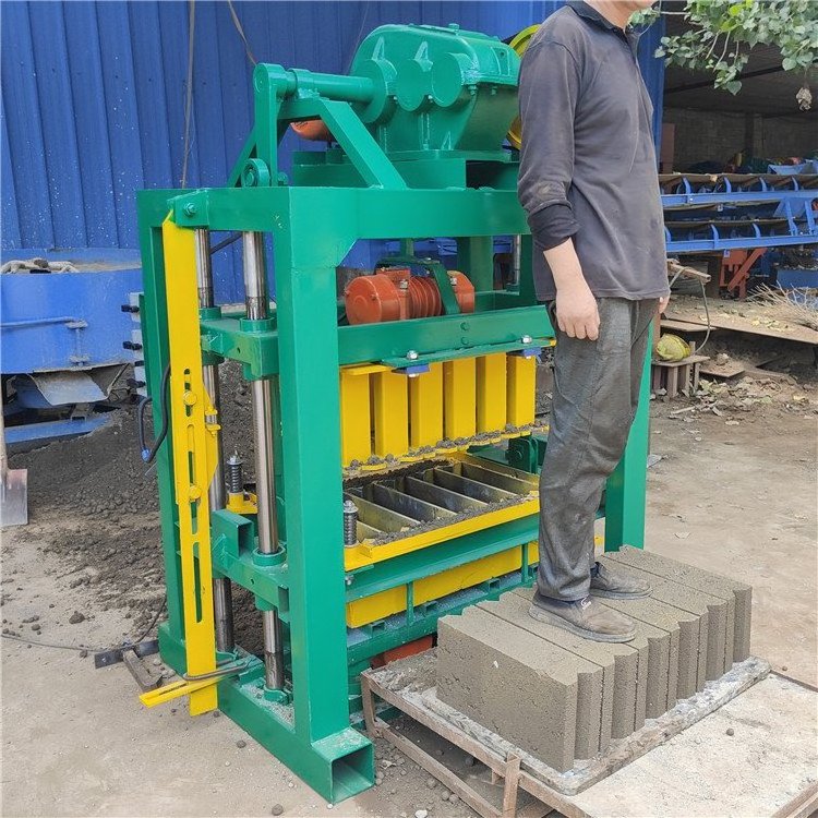 Brick Machine Replaceable Mold Various Patterns Semi-Auto Block Making Machine In South Africa