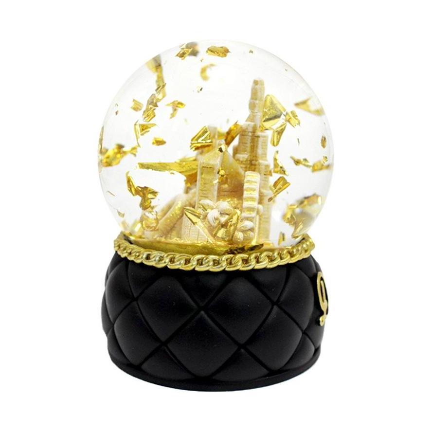 New Product Resin Crafts Gift Custom Dubai Snow Globe for Exotic Bazaar Showcases Memorable Museum Shop Collections