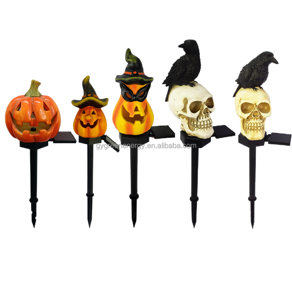 Halloween Solar Pumpkin Light Outdoor Waterproof Skull Stake Lights Garden Yard Lawn Decoration Lamp