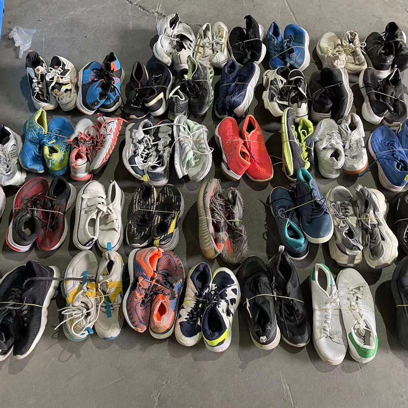 China Wholesale Top Grade Quality Mix Used Shoes Fashion Second Hand Men Sport Shoes in Stock