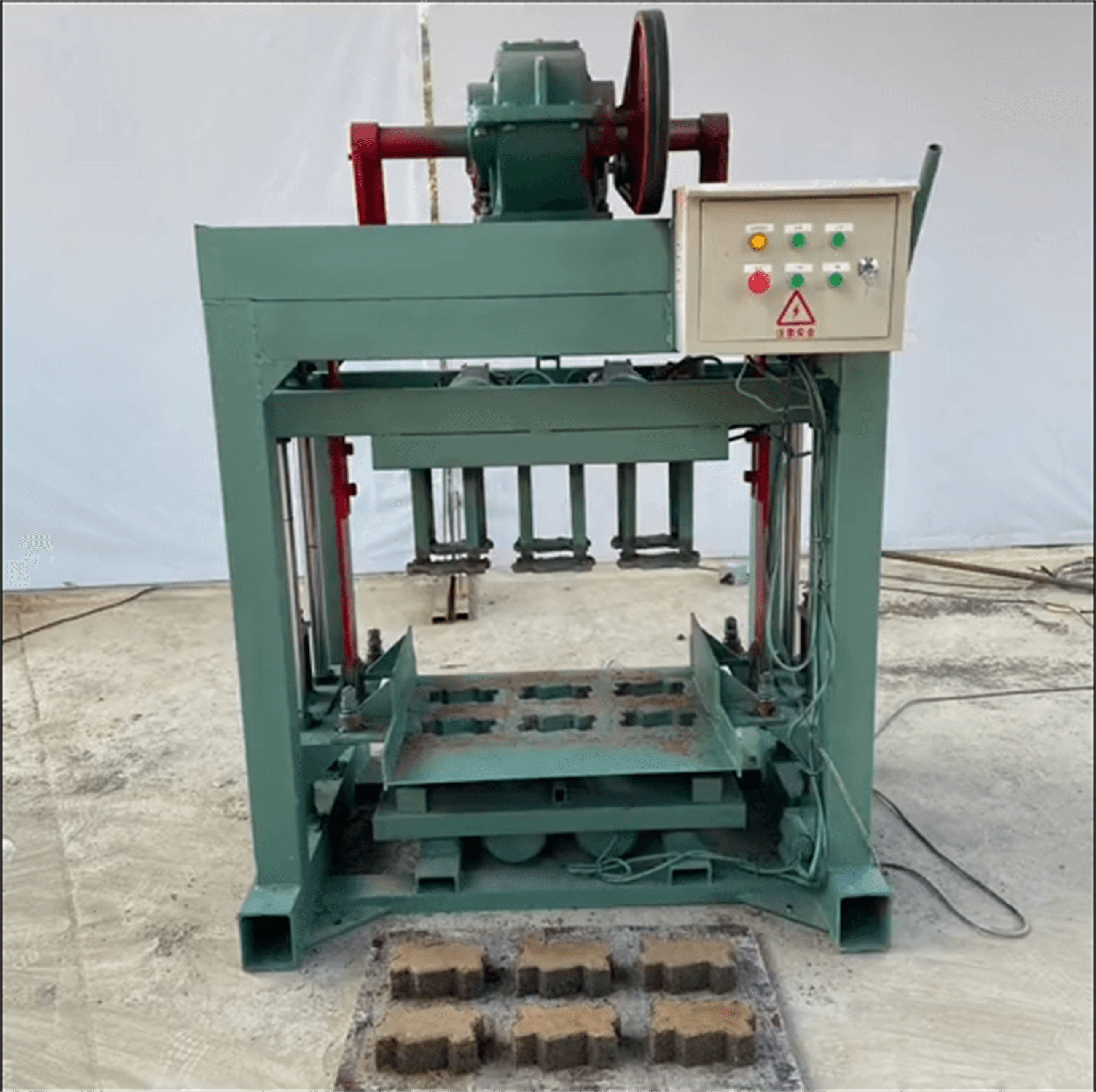 make machinery equipment machine for sale near KM4-40 Electric Concrete Paving Block Molding Machine Producing Pavement Blocks