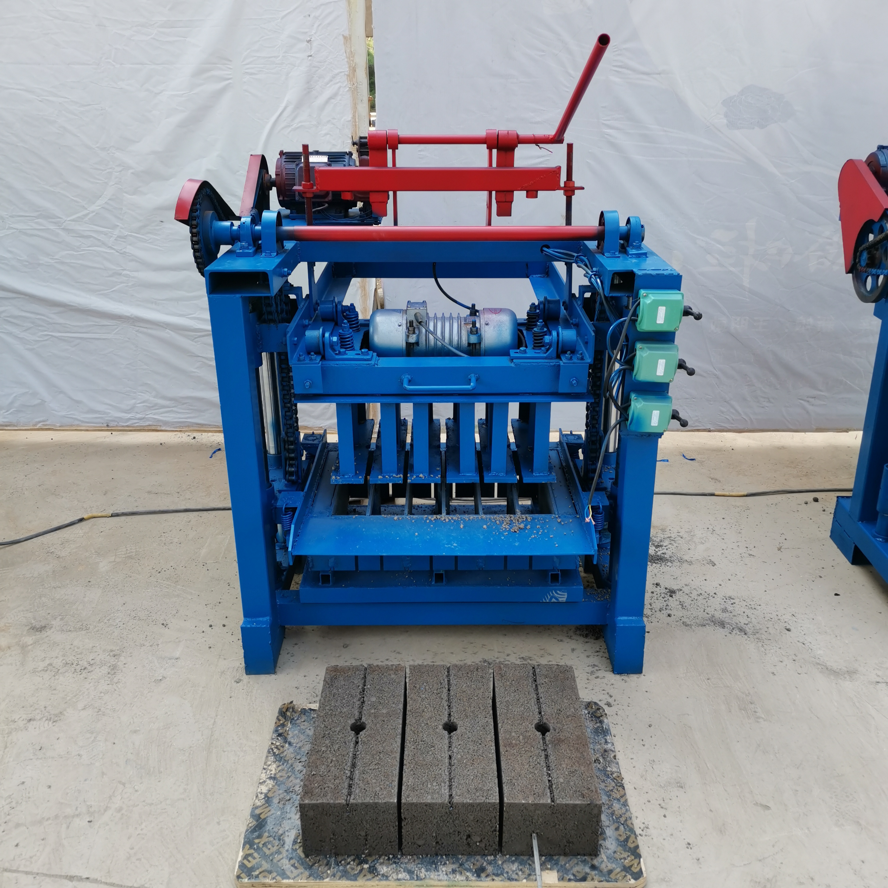 4-35 the cheapest hydraulic interlocking clay mud bricking machine compressed earth soil clay block brick making machine