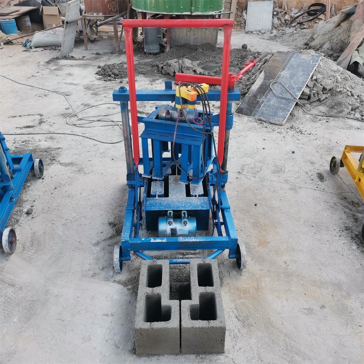 senegal hollow brick machine KM2-45 Concrete block making machine machinery Production of L-shaped hollow block