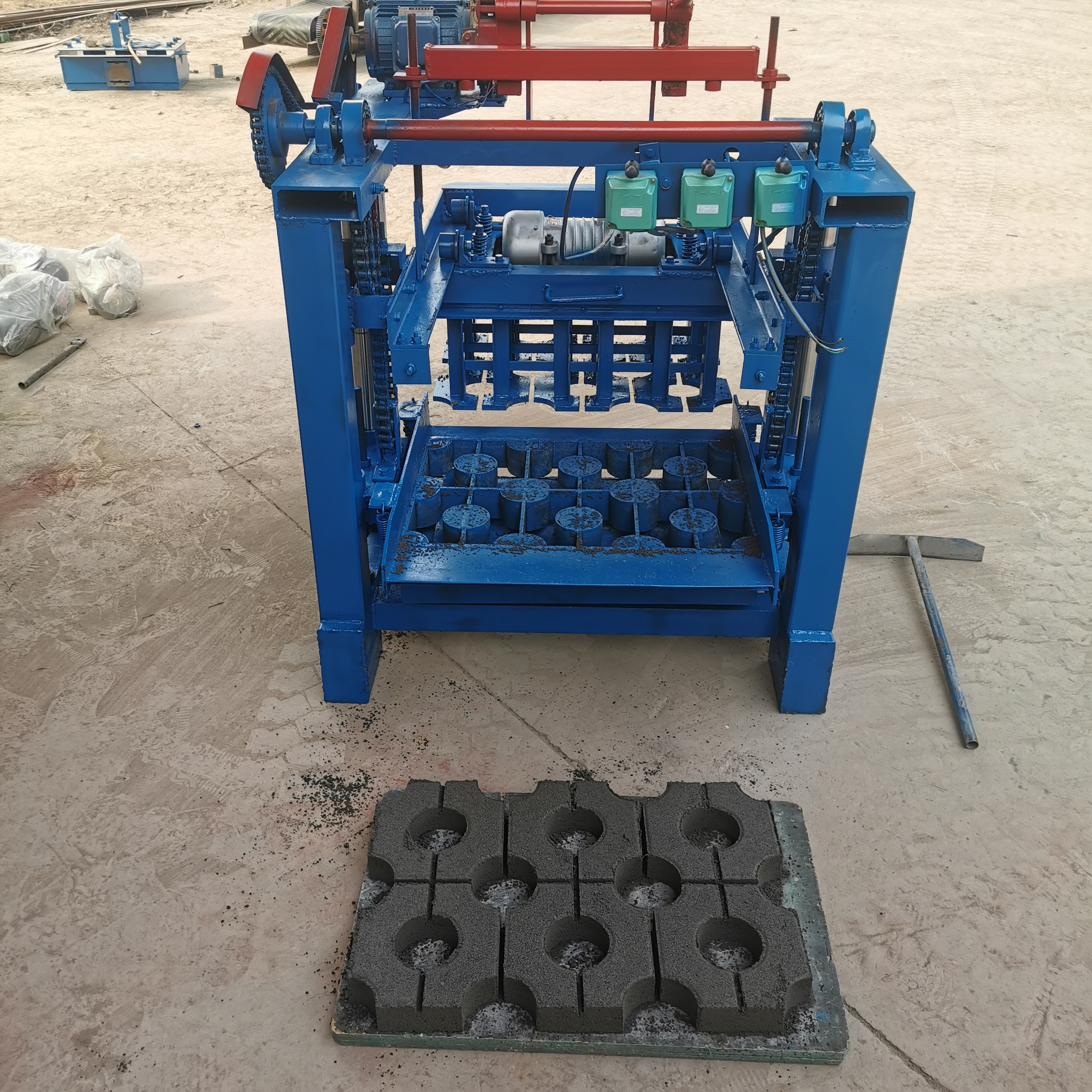 Low Cost Semi-Automatic Cement Block Making Machine Manual Interlocking Brick Machine Brick Laying Machine Make paving blocks