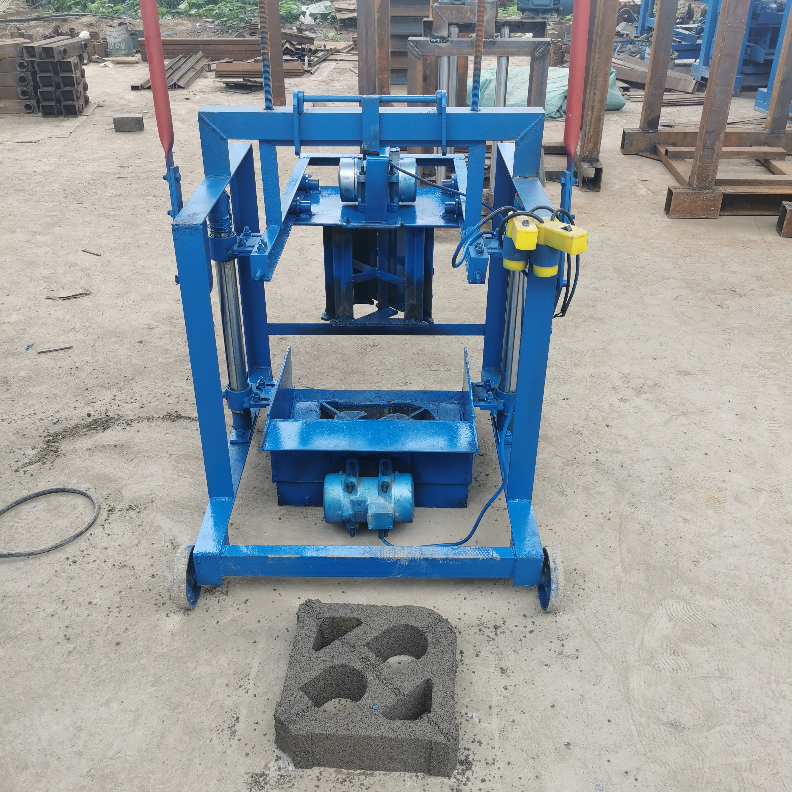 Customized KM2-45 Concrete Block Baking-free Brick Machine Producing hexagonal hollow block Manufacturer Direct Sale