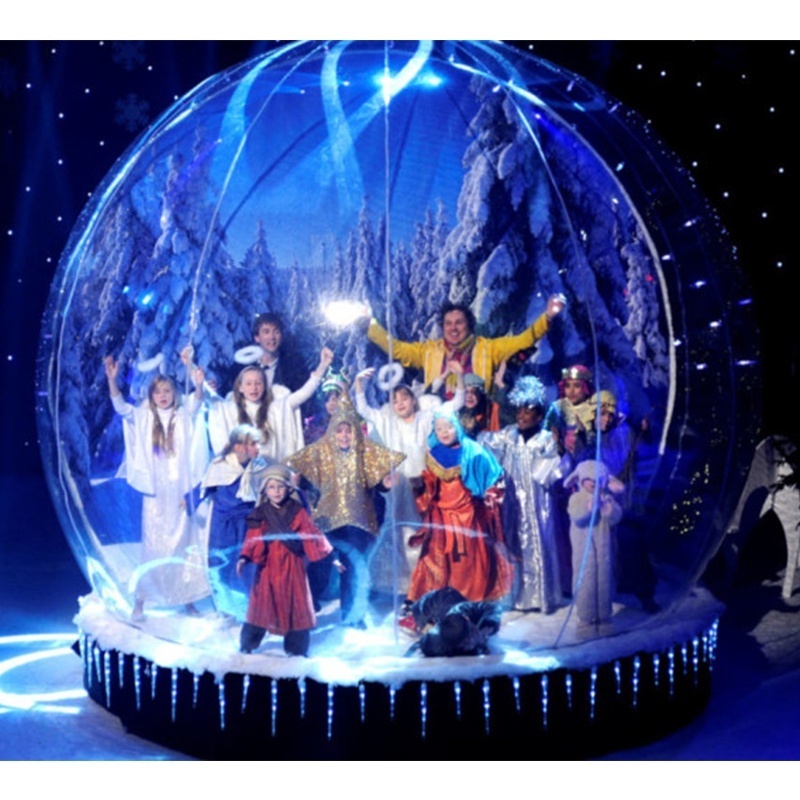 Popular sale 3/4/5m Attractive Christmas Inflatable Giant Snowglobe Human Size Snow Globe Blow Up Giant Inflatable Snow Globes