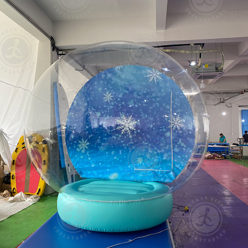 Snow Globe Inflatable Entrance Tunnel Inflatable Christmas Booth Photo Tent Snow Globe Snowball for Rental or Exhibition