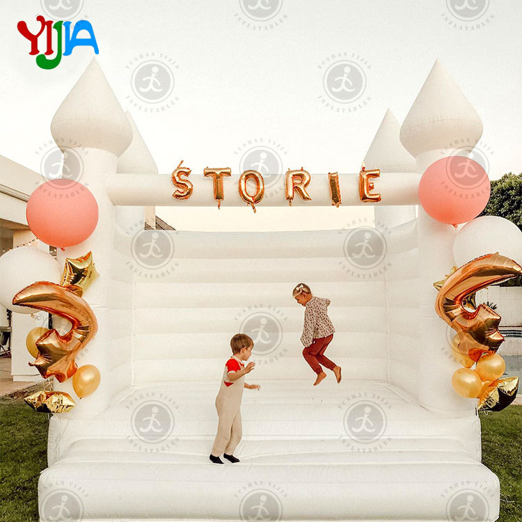 High quality Hot sale Outdoor Commercial Bouncy Castles Moonwalk Inflatable Games White Jump House For Party Rental