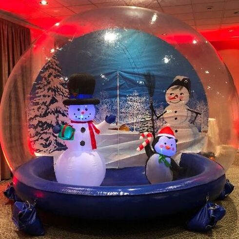 hot sale 3/4/5m Attractive Christmas Inflatable Giant Snowglobe Human Size Snow Globe Blow Up Giant Inflatable Snow Globes