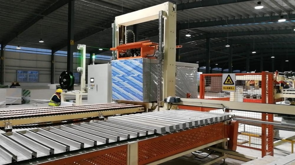 plasterboard  strapping  machine