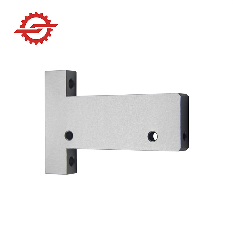 Custom Water Cooling Block Aluminum Flow Channel Extrusion Forming Vacuum Aluminum Brazing CNC Machining