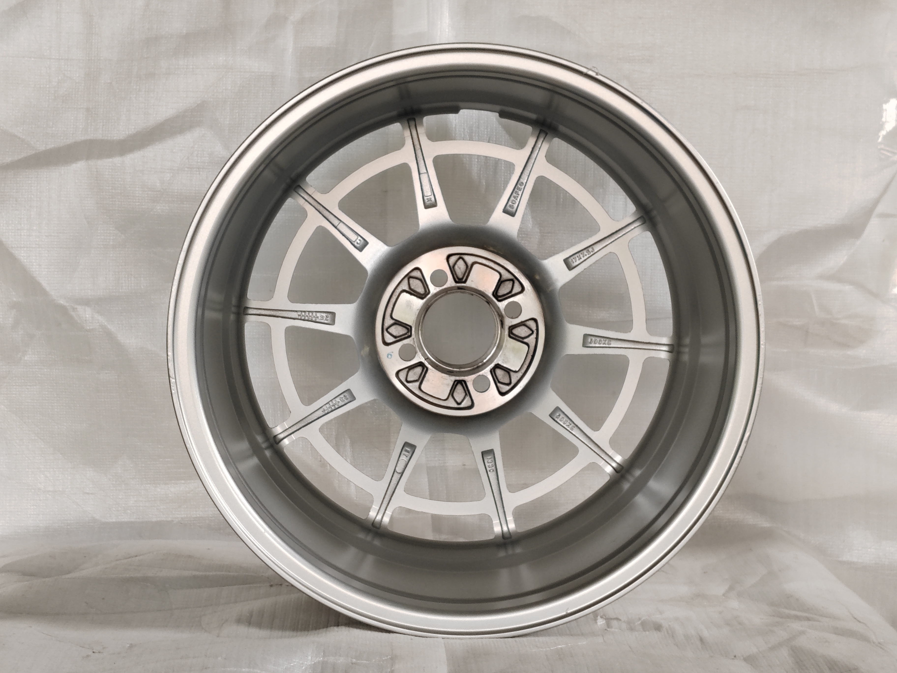 High Quality Aluminum Alloy Wheels 15/16/17 inch Passenger Car Wheel Rims PCD4x100/5x114.3 Silver/Black/Gold Color