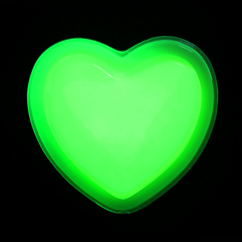 2023 New heart shaped glow toys holiday decoration Party light  glow badge