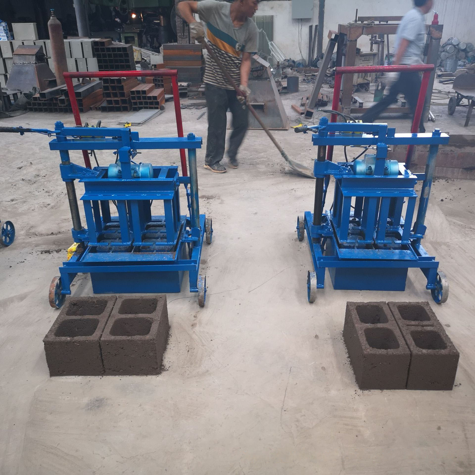 Mobile Manual Hollow Brick Block Maker Concrete Cement Brick Block Making Machine manufacturer lowest Price