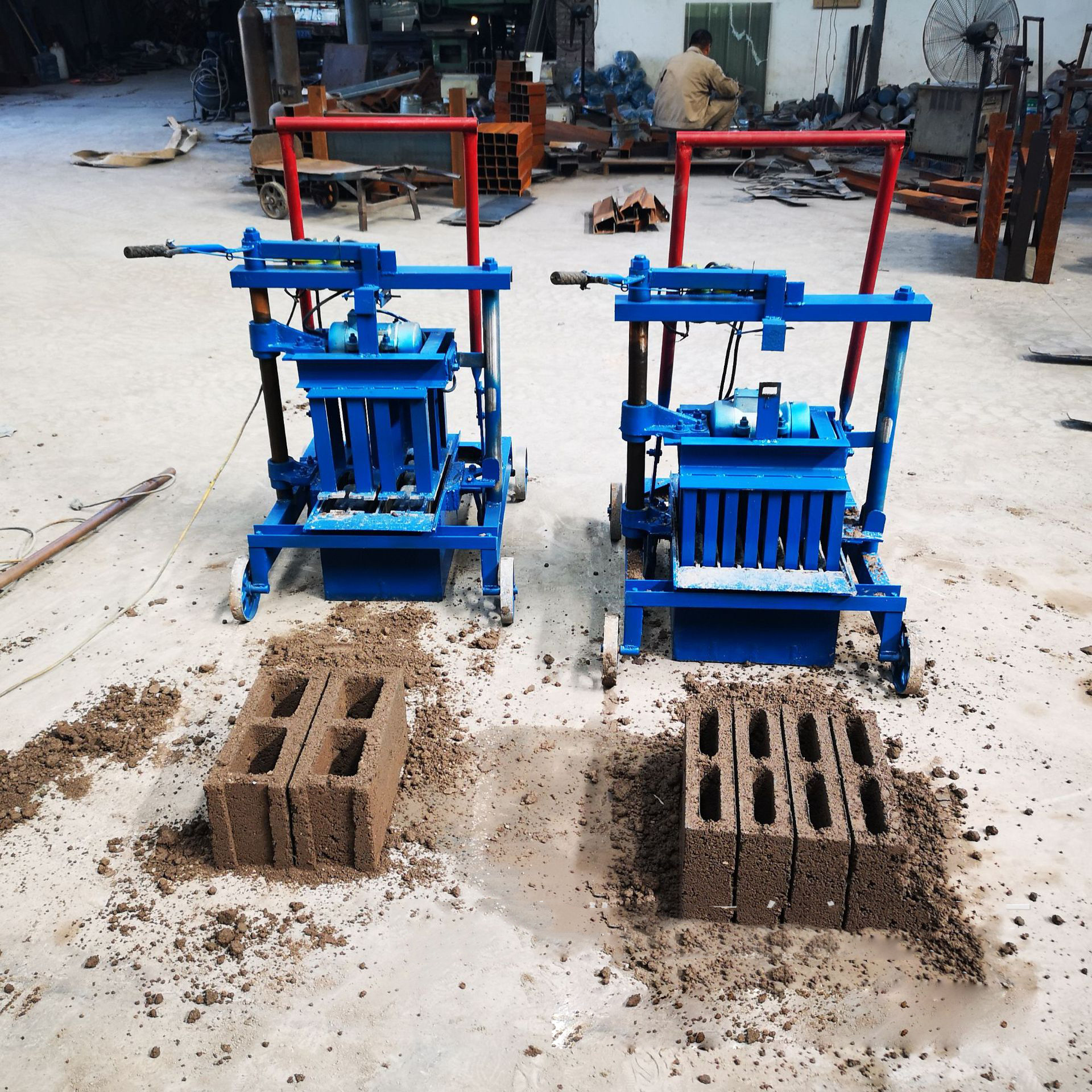 Mobile Manual Hollow Brick Block Maker Concrete Cement Brick Block Making Machine manufacturer lowest Price