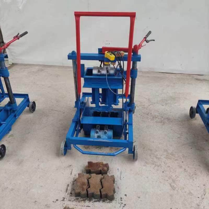 Hand press 2 blocks diesel mobile  brick making machine Xinda Hollow solid pavement cement concrete for sale