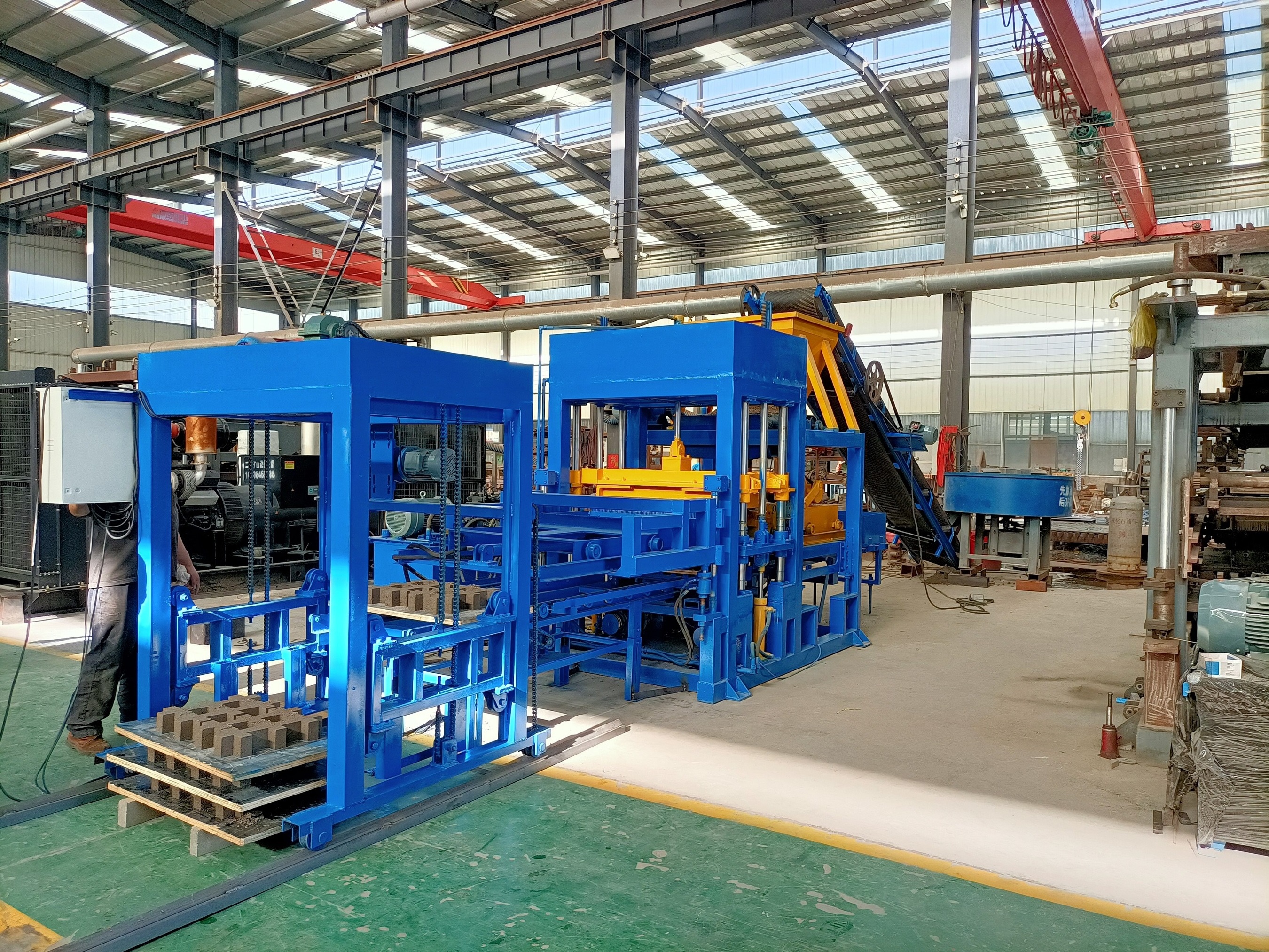 Automatic Block Cutting Machines  Building Material Machine Block Making Machine Green Auto Power Sales Plastic Big Color