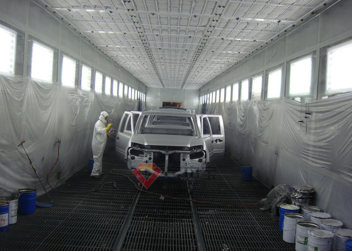 Auto Painting Production Line Automatic Paint Liquid Spraying Line for Car