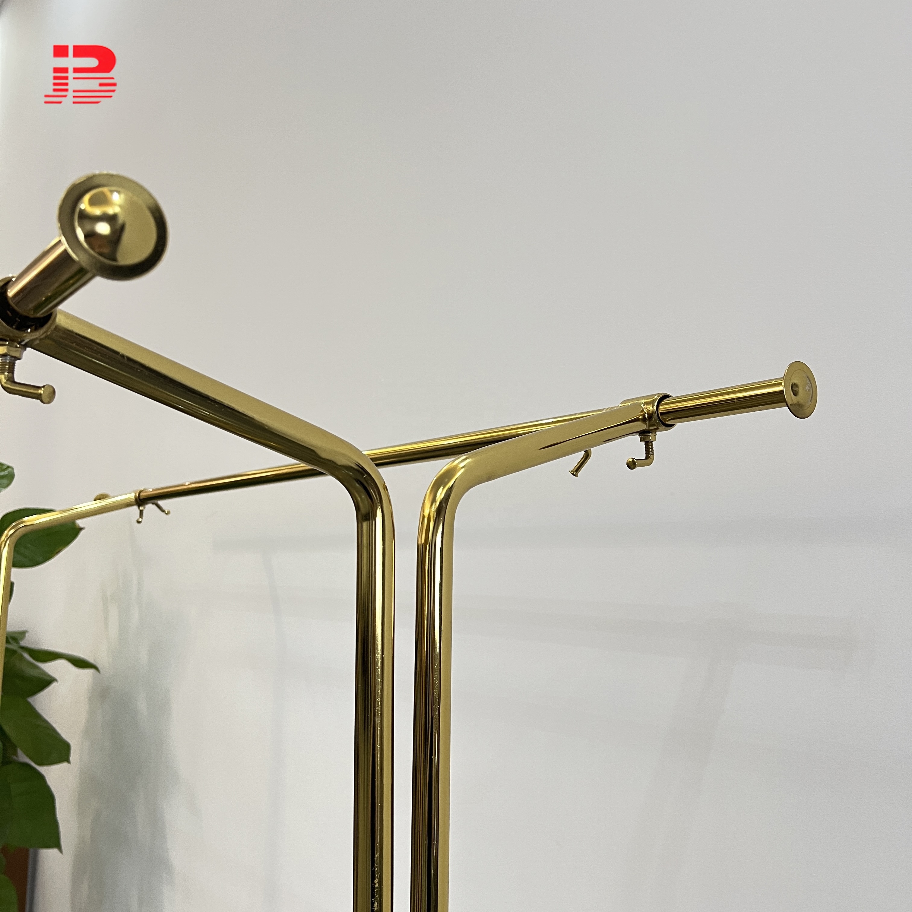 New arrivals clothing display golden rail garment rack modern style hanging rack