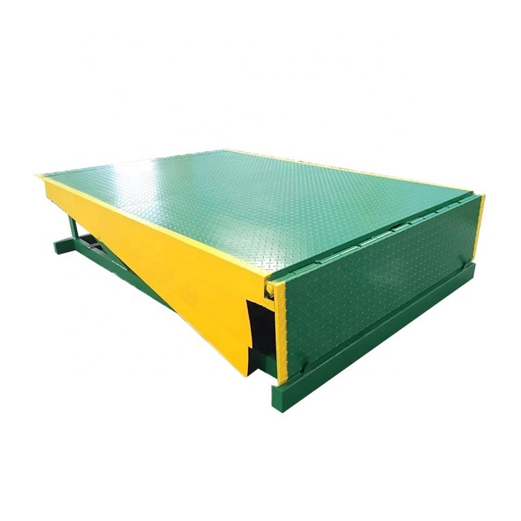 Achieve rapid loading and unloading of goods dock ramp loading