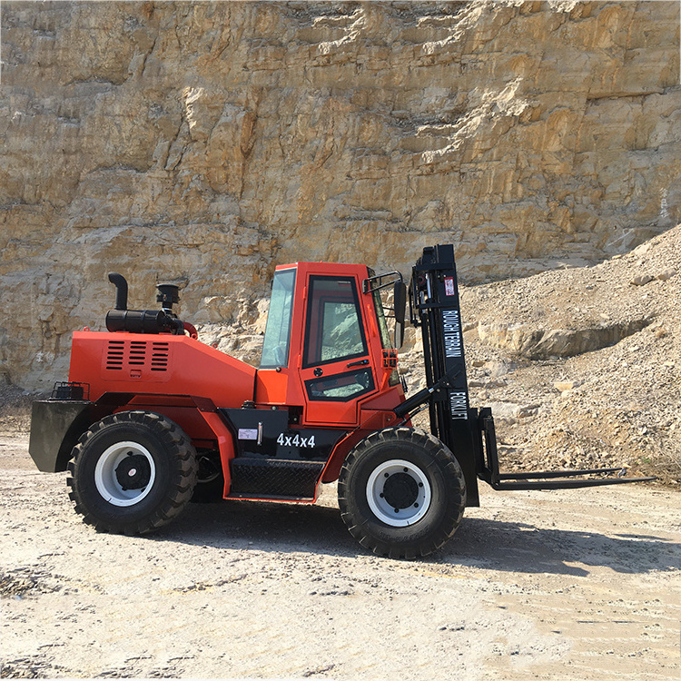 Multifunction 4X4 Diesel Off Road Forklift Truck 4 ton All Terrain Rough Forklift for Outdoor Use