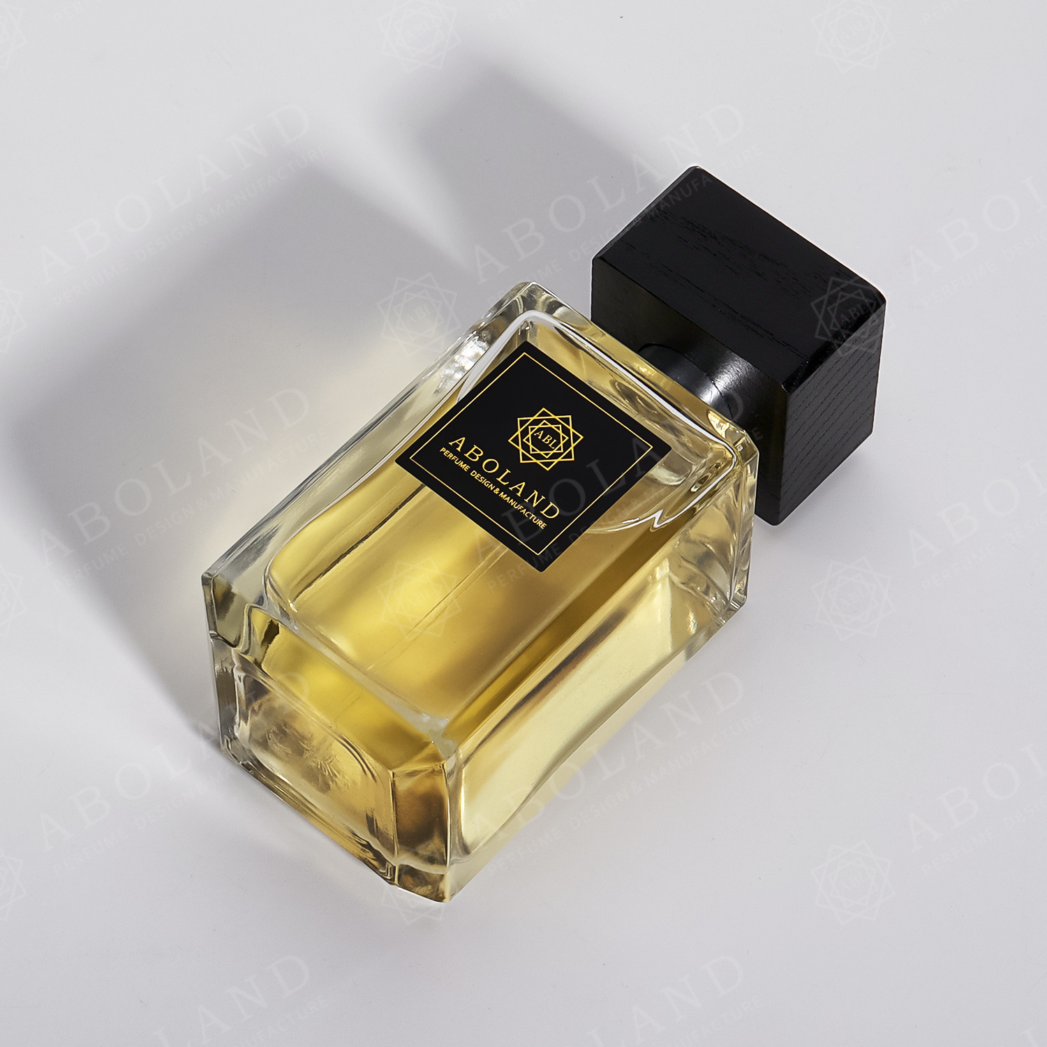 ODM&OEM Perfume Bottle Custom OUD Square Bottle Series With Wood Cap 100ml Glass Perfume Bottle