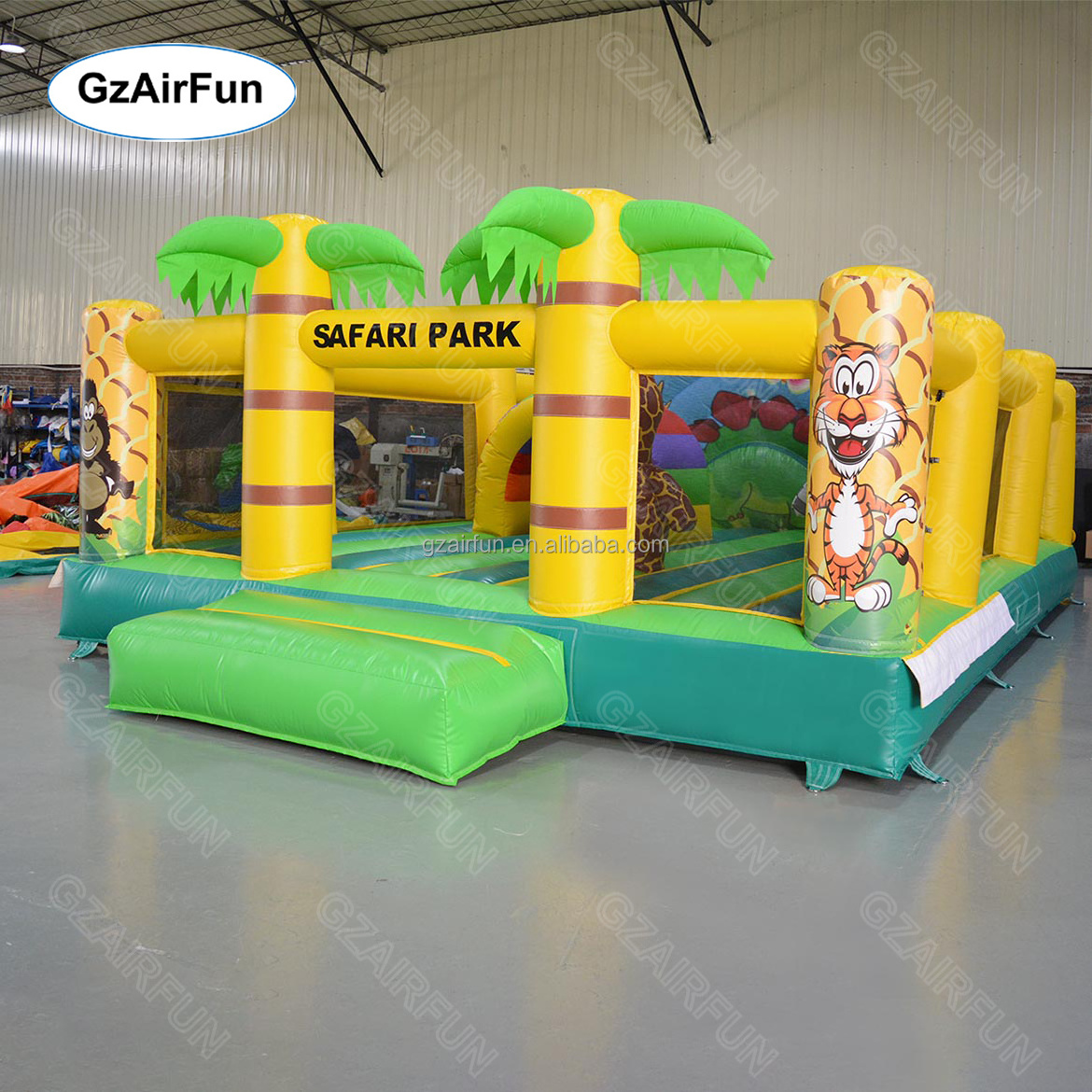 Custom commercial jungle bounce inflatable playground kids inflatable bouncer