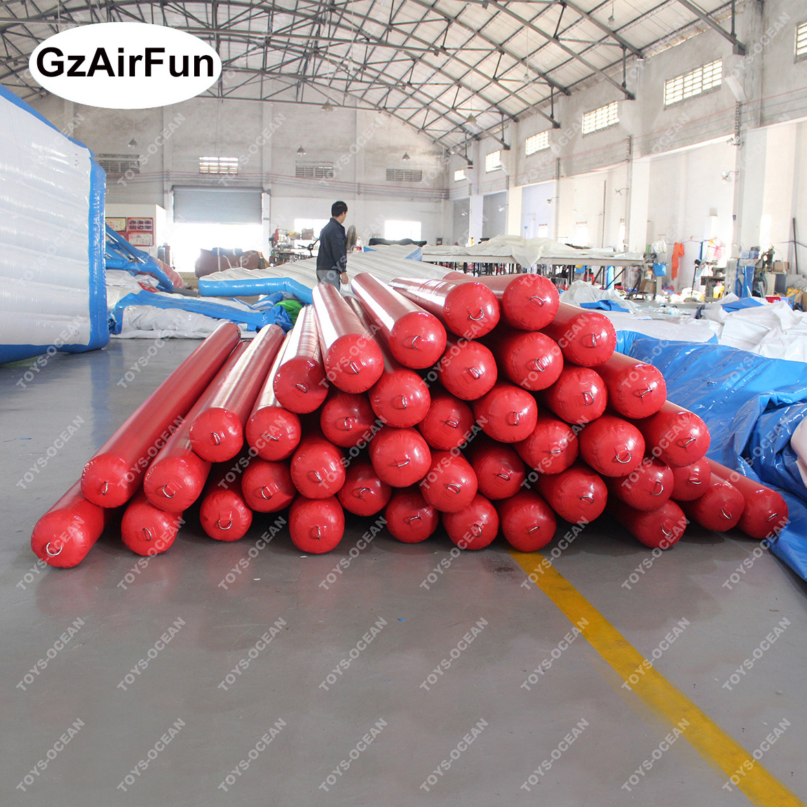 Factory Wholesale Triathlon Water Games Used Floating Long Tube Inflatable Cylinder Training Buoy For Water Park Racing Marks