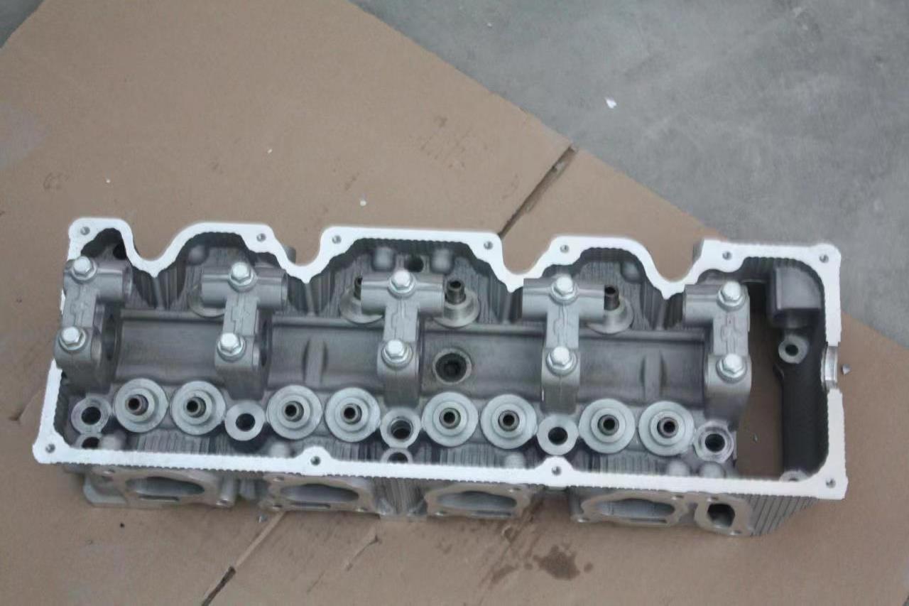 OE G61210100B G60110100B CYLINDER HEAD Single CYLINDER HEAD COVER for Mazda  PROCEED/DRIFTER  B-SERIE B2600 MPV  2.6L