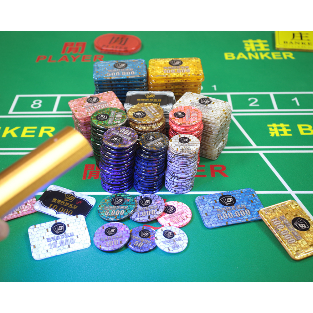 Factory Price Wholesale Acrylic/Crystal Mixed Color Poker Chip Set Casino Special Golden Silk Fantasy Color Poker Chips