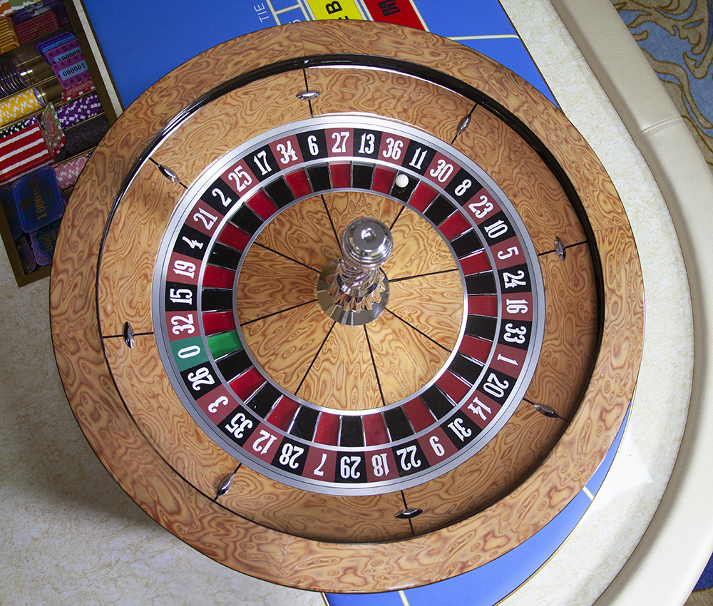 Aobo 32 inch Casino High Quality Roulette Wheel Professional Gambling Roulette Wheel for Grambling Table