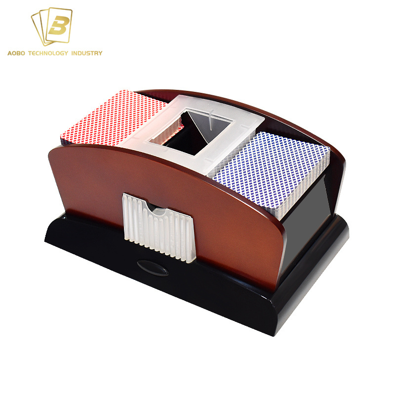 High quality wooden card shuffling machine Dealer machine operation Simple automatic casino 2 deck card shuffling machine