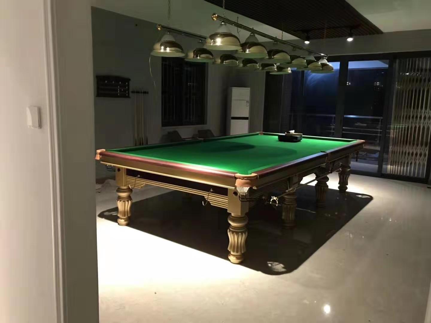 English style Solid Wood Snooker Billiards Table