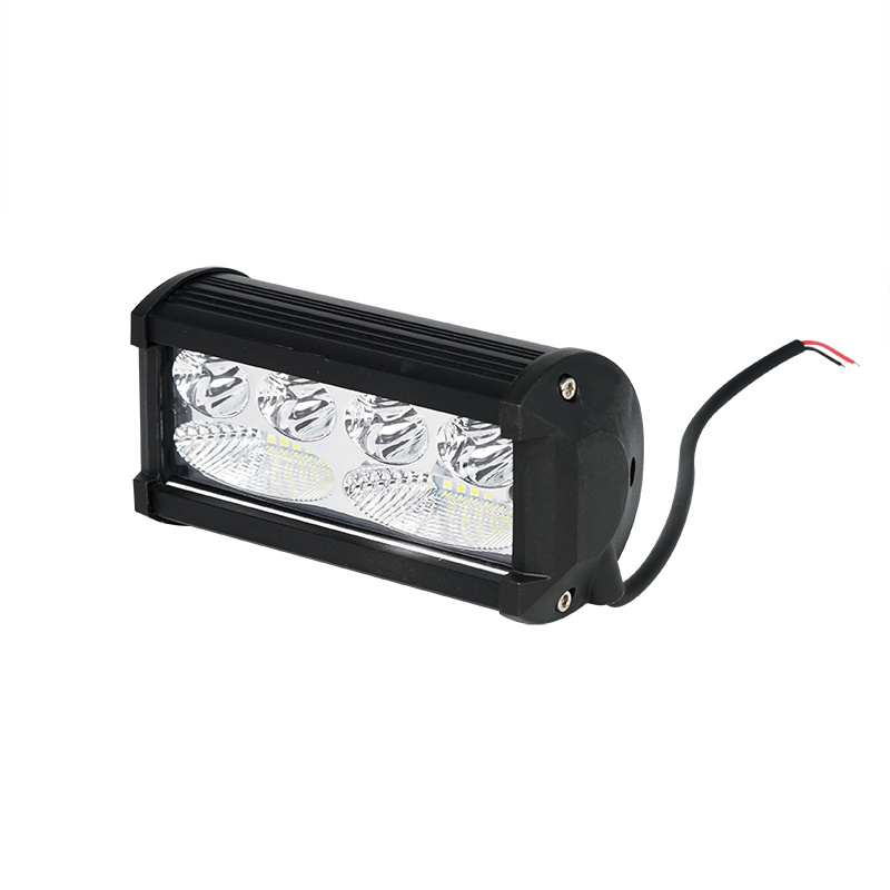 Factory Direct High Power 30V 140W Super Bright Led Driving Light Bumper Truck Offroad Spotlight 4x4 Car Led Lamp