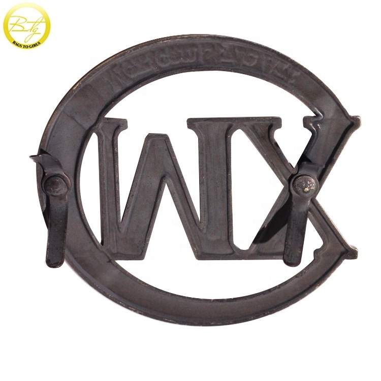 Custom hollow letter metal plate designs brushed antique brass logo handbag label hardware wholesale