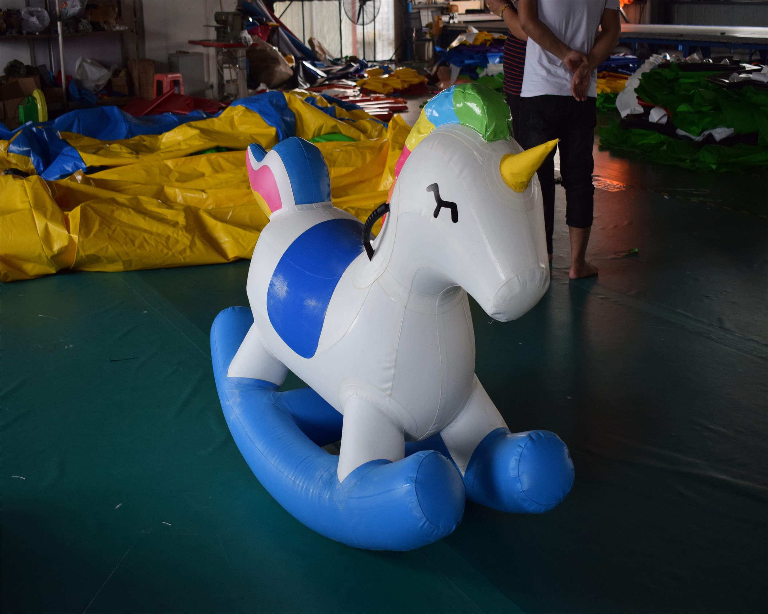 Popular style inflatable rocking horse toy animal riding game for kids