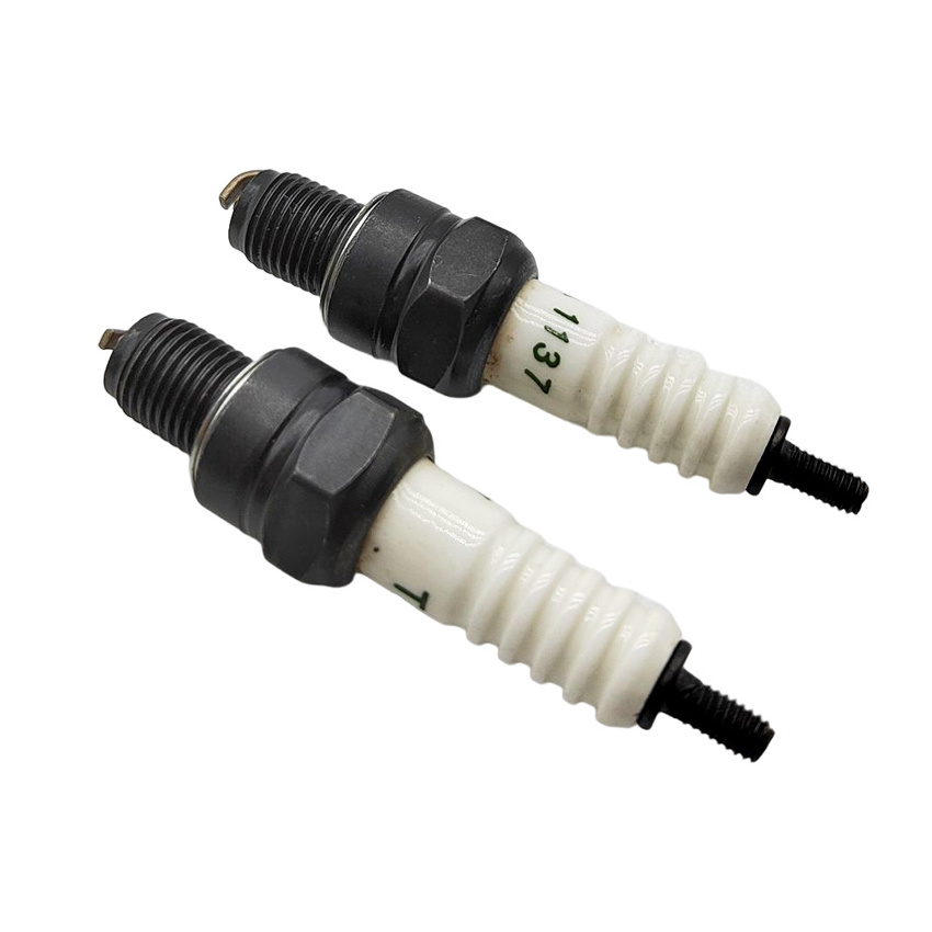 High Quality motorcycle engine parts 10cm A7TC D8TC Torch spark plugs wholesale for ngk spark plugs motorcycle spark  plugs