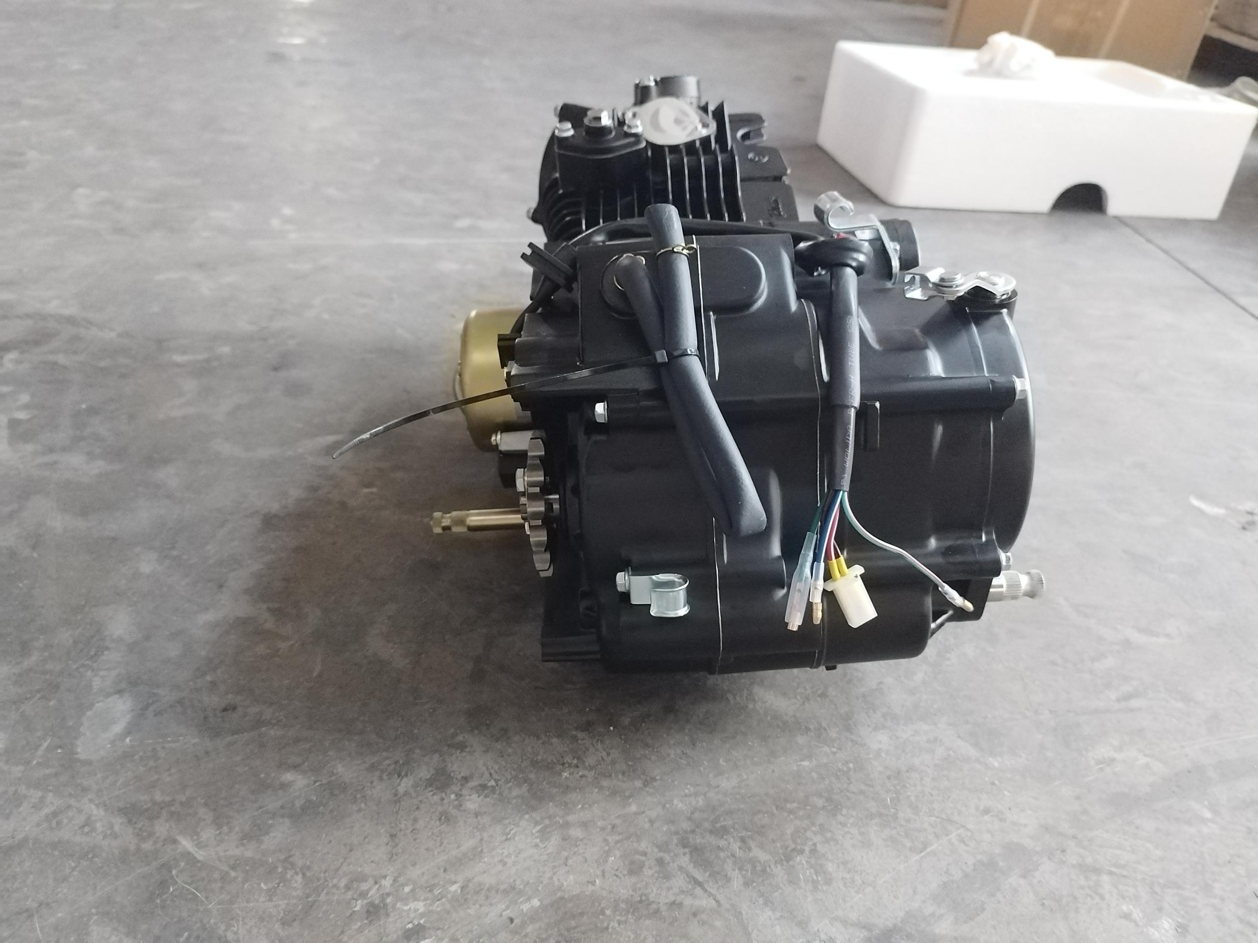 Zongshen Engine 150cc Engine Assembly Zongshen W150-G Dirt Bike Engine ZS1P62YMJ-2 zs150cc