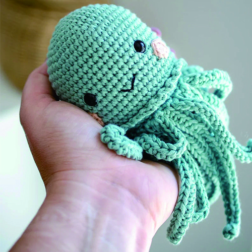 100%Cotton Matching Amigurumi Crochet Baby Rattle Personalizable Jellyfish Premature Baby Cuddly Toys