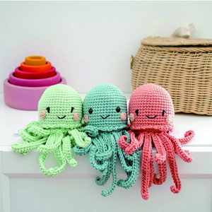 100%Cotton Matching Amigurumi Crochet Baby Rattle Personalizable Jellyfish Premature Baby Cuddly Toys