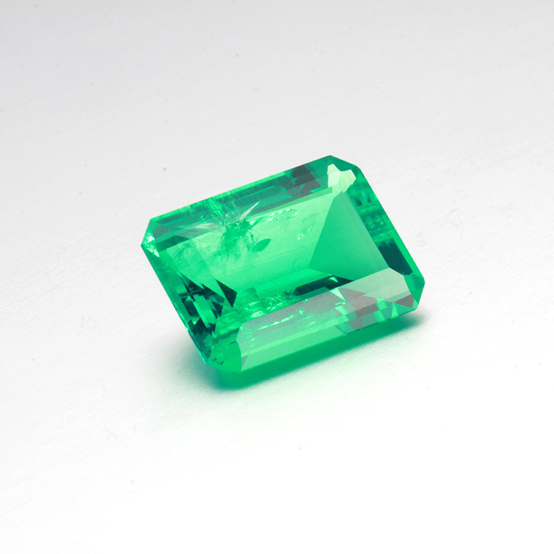 Colombian Emerald Natural Lnclusions Naked Stone Regeneration Cultivation Caibao Emerald Cut Custom Other Shapes gemstone