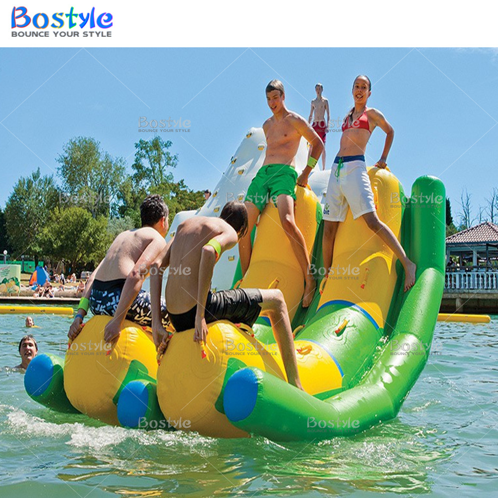 2022  inflatable water boat water bumper banana boats for sale