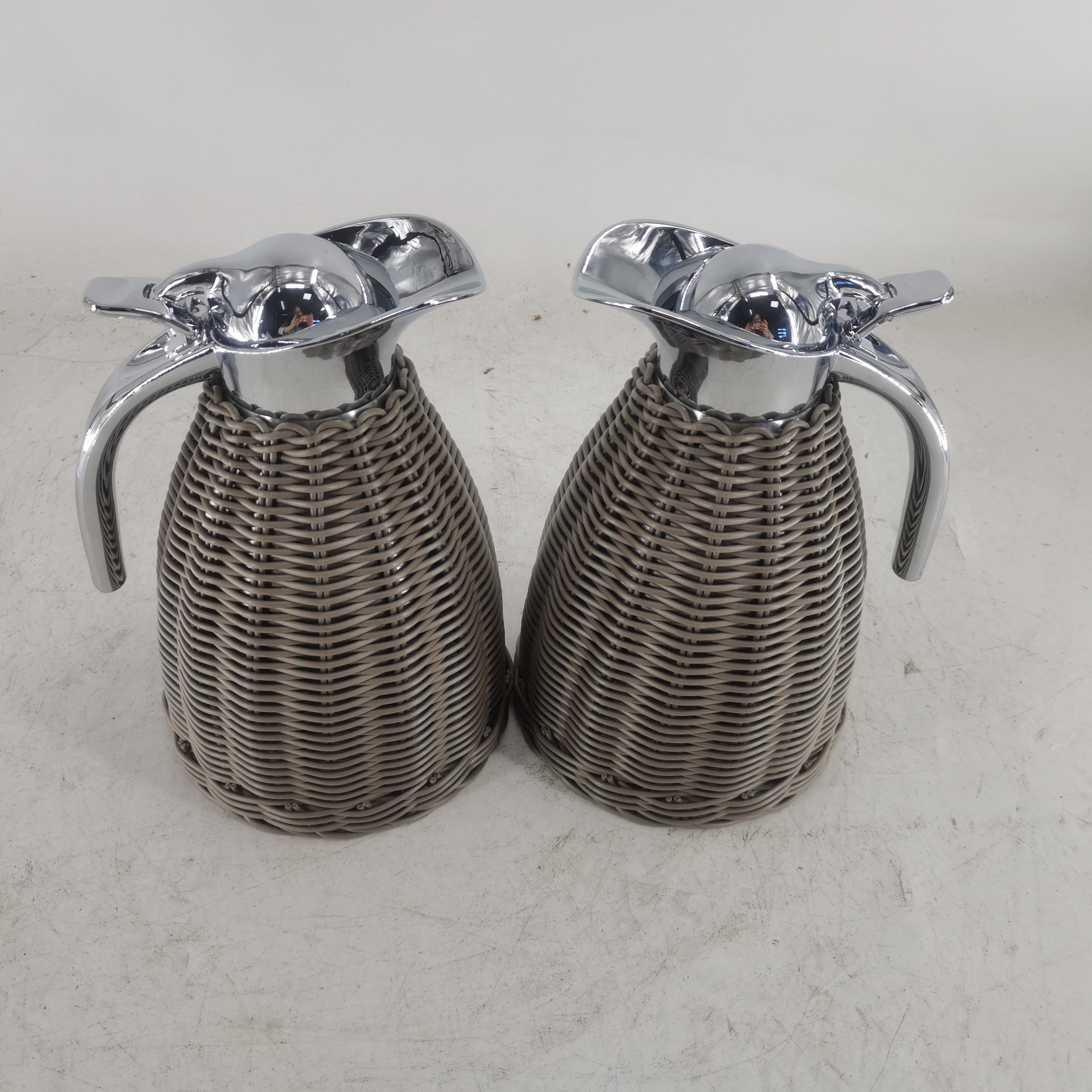 2023 customized big capacity hand made Retro rattan stainless steel vacuum Thermos Water Pots & Kettles Rattan