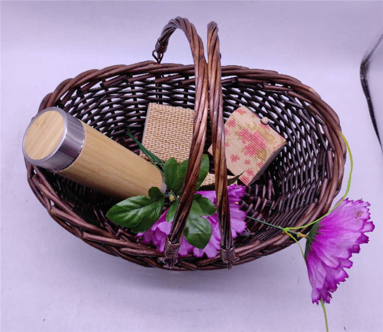 hot sale wholesale cheap log small shopping  plant  fruit bike festival gift basket packaging wicker baskets for gifts